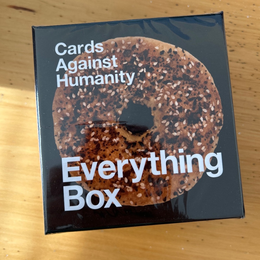 Cards Against Humanity Everything Box Expansion pack